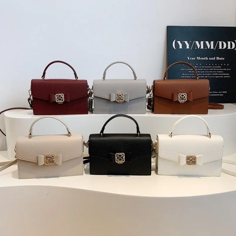 

Luxury Elegant Diaper Bags Women's Minimalist Crossbody Bag Chic Designer Shoulder Bag Simple Leather Large Capacity Tote