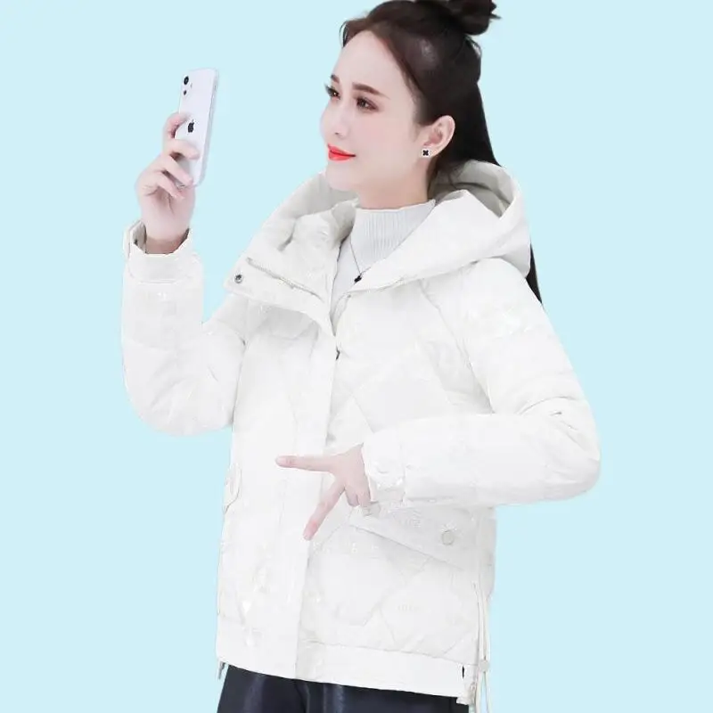 2025年冬新作 レディースファッション 洋風 ショート丈 コットンジャケット 光沢感 韓国風 ゆったり 厚手 暖かいカラー コットンジャケット