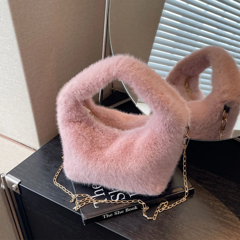 

Autumn Winter Fashionable Plush Women's Handbags Chic Korean Solid Color Chains Messeger Bag 2025 Trend Versatile Shoulder Bags