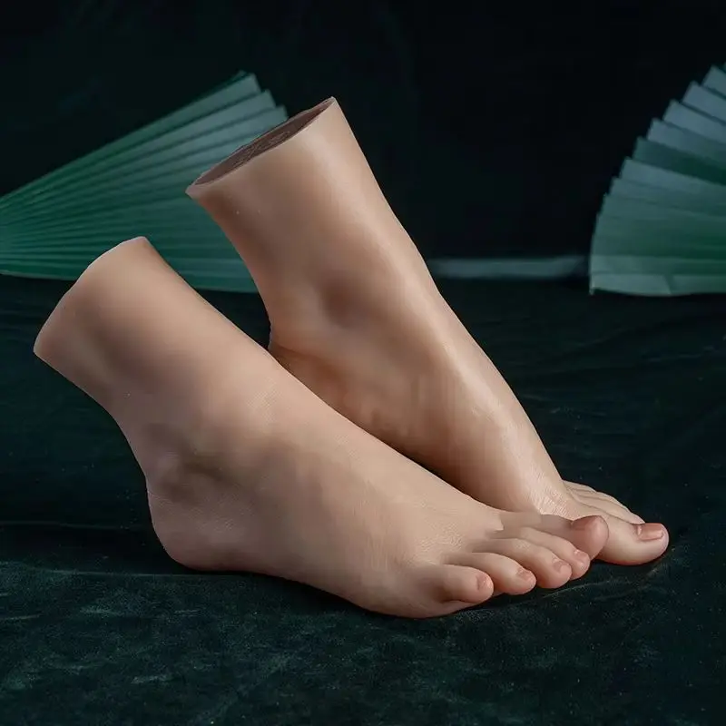 

Female Silicone Foot Model High Simulation Fake Manicure Practice Mannequin Feet Shoes Display Props Salon Sketch Tattoo ZH3605