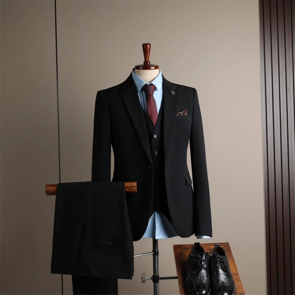 Intricate Three Pieces Simple Men's Suit Formal Occasions Single Breasted Groom Wear Party Charming Tuxedo Office Business