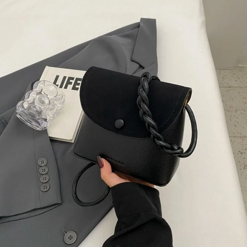 

All Weather Resistant Leather Messenger Bag High End Paris Vintage Classic Casual Tote Bag Reliable Crossbody Ladies Daily