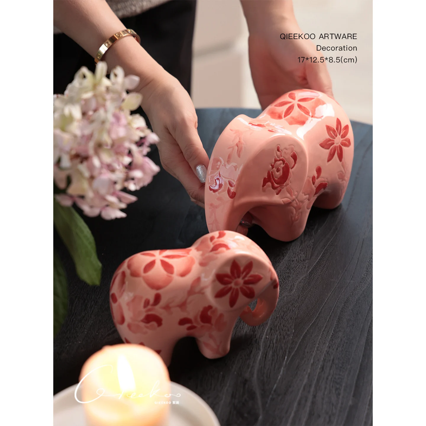 

Light luxury bedroom, living room entrance decoration, mother and son elephant Ping An ceramic art ornament