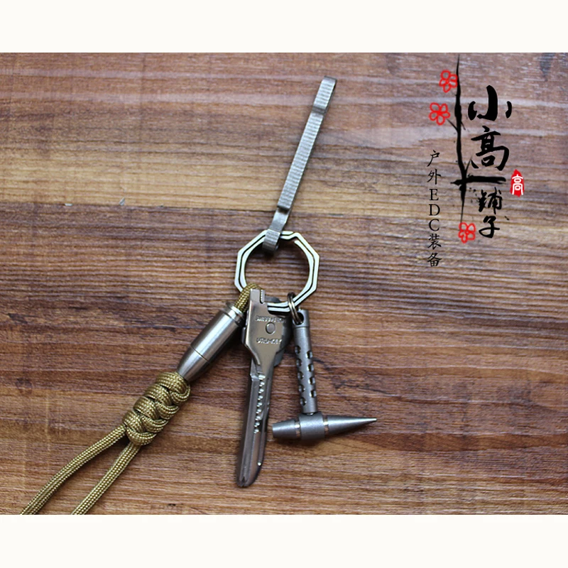 Titanium Alloy Mini Hammer Crowbar Tactical Multifunction EDC Tool Titanium Outdoor Tool Key Chain Pendant Cutting Tool