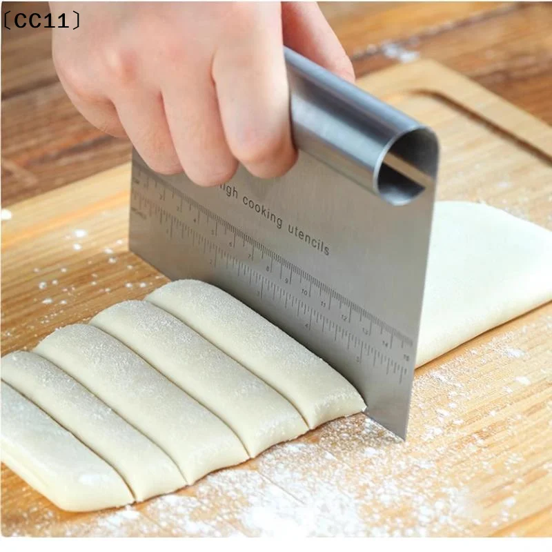 Stainless Steel Dough Pastry Scraper Pizza Cutter Chopper With Measuring Scale Multipurpose Cake Bread Separator〔CC11〕