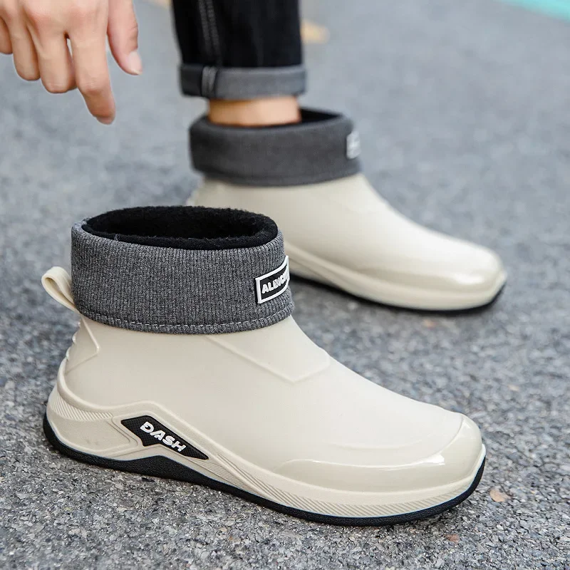 Rain shoes men's new bunched mouth rainproof waterproof shoes short tube fashion rain boots padded cotton work shoes 2026