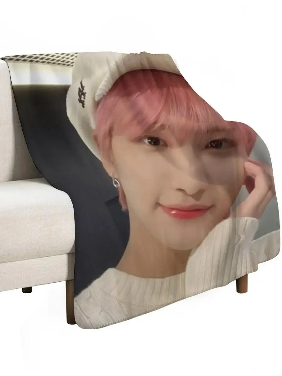 بطانية رمي ATEEZ Seonghwa، نسيج منزلي مزخرف ناعم ومريح مثالي لفصل الشتاء وغرفة الأطفال #2