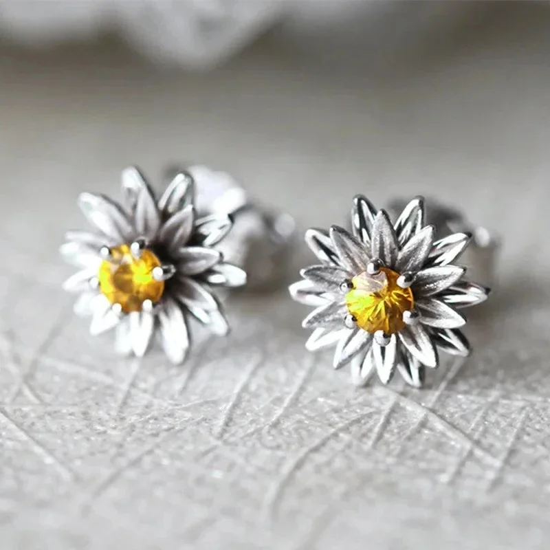 CAOSHI wykwintne kolczyki sztyfty z małymi kwiatami dla kobiet kolor srebrny/złoty kolor odzież na co dzień dziewczyny eleganckie akcesoria stylowa