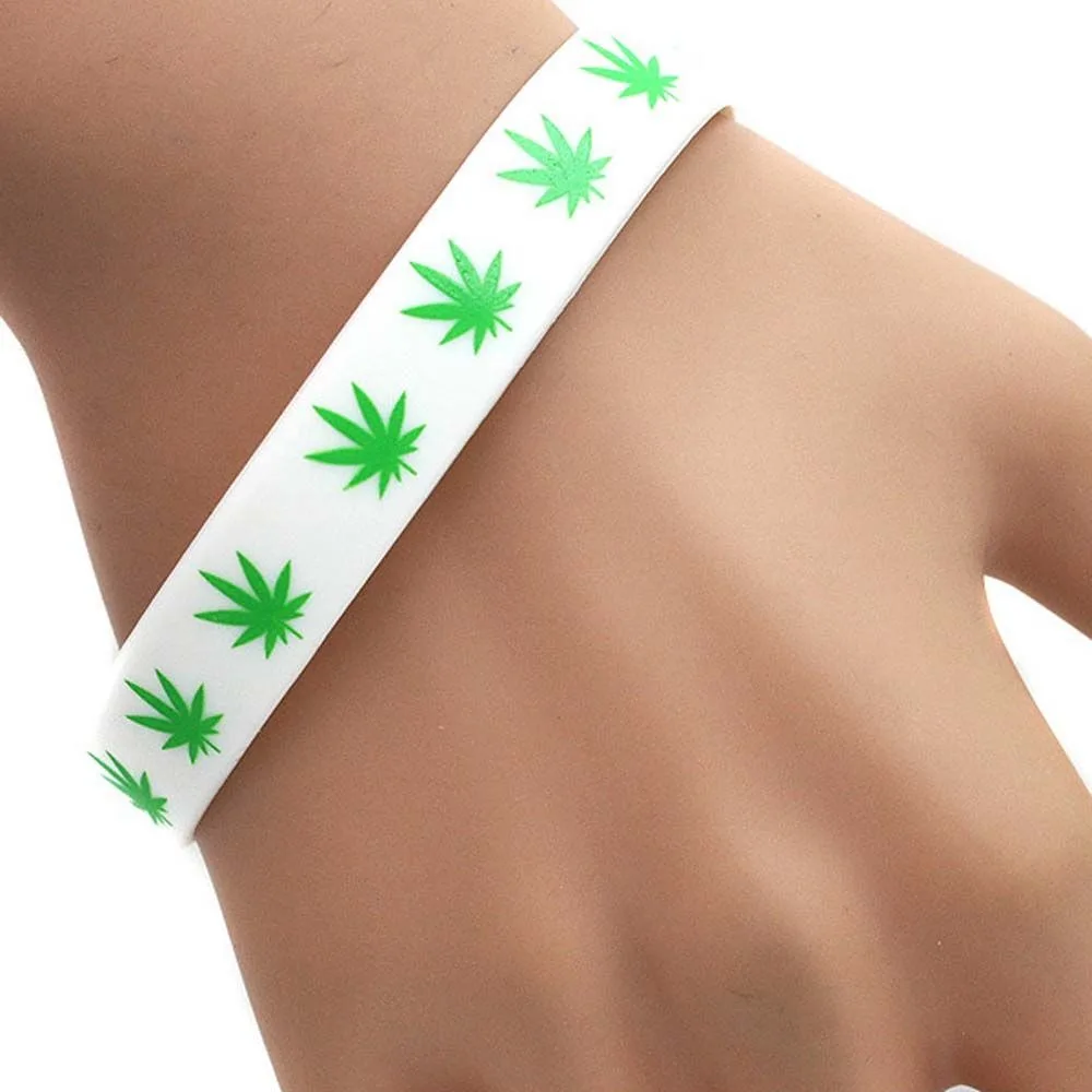

Men Women Girl Silicone Creative Sports Wristband Maple Leaves Silicone Bracelet Wristband Maple Leaf Bracelet Bangle