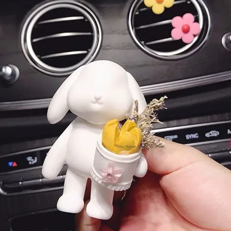 Rabbit Silicone Candle Mold Easter Animal Cute Rabbit Aromatherapy Plaster Soap Resin Mould 3D Crafts Casting Tool