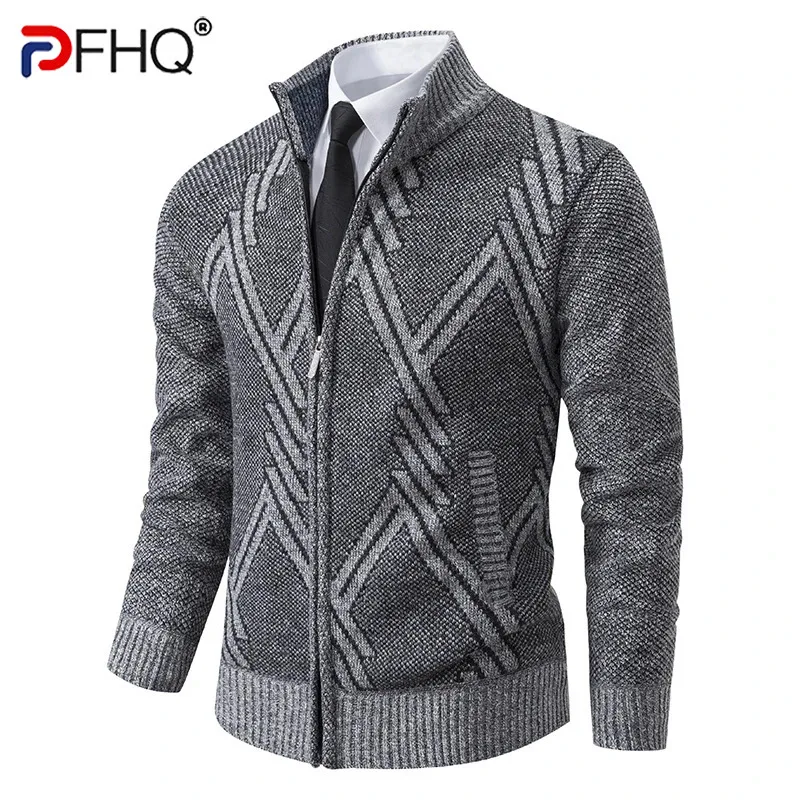 

PFHQ Stand Up Collar Men's Sweater Cardigan Thick Velvet Knit 2024 Long Sleeve Zipper Warm New Korea Fashion Male Tops 21Z5656