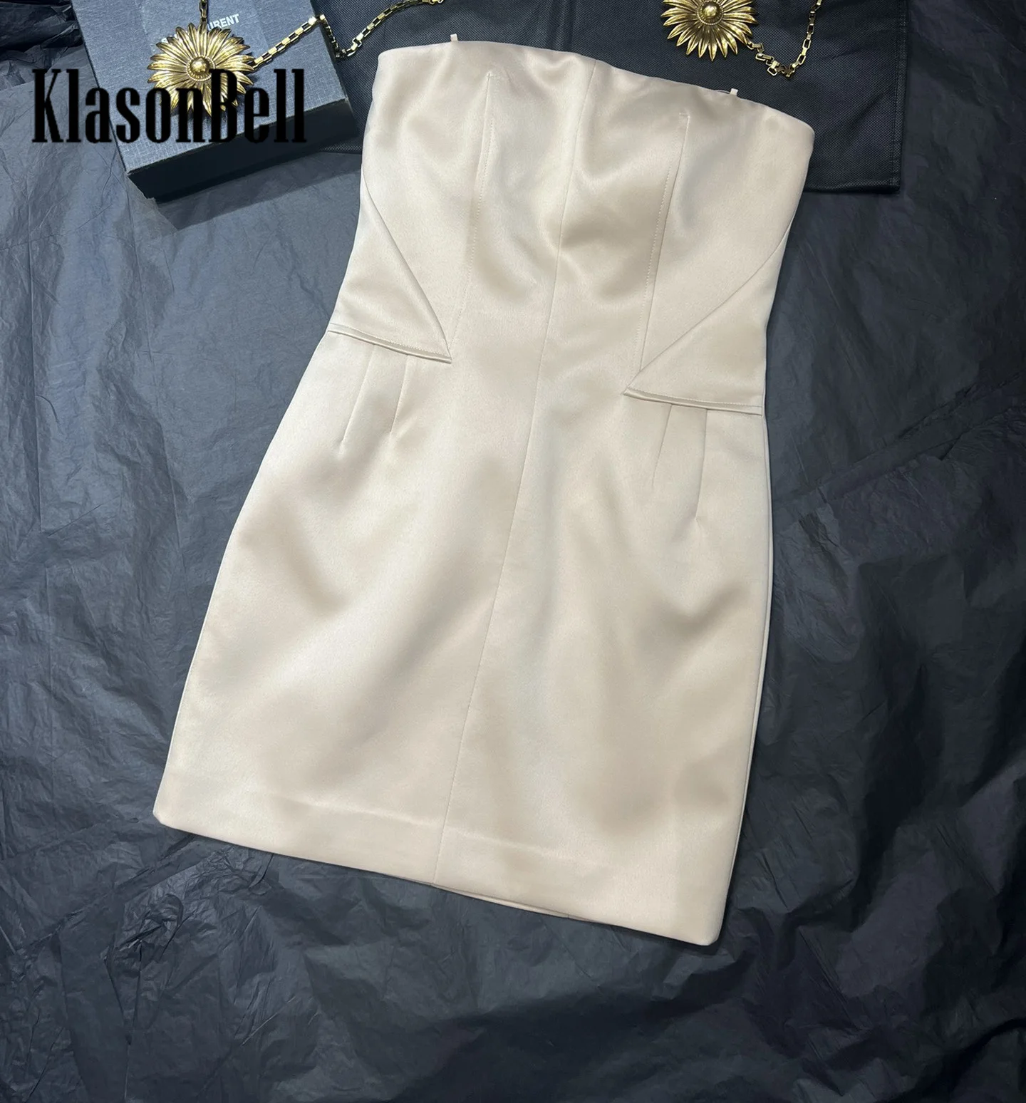 8.2 KlasonBell Women Personality Fashion Strapless Acetate Silk Blend Dress Sexy Party Collect Waist Spliced Package Hip Dress