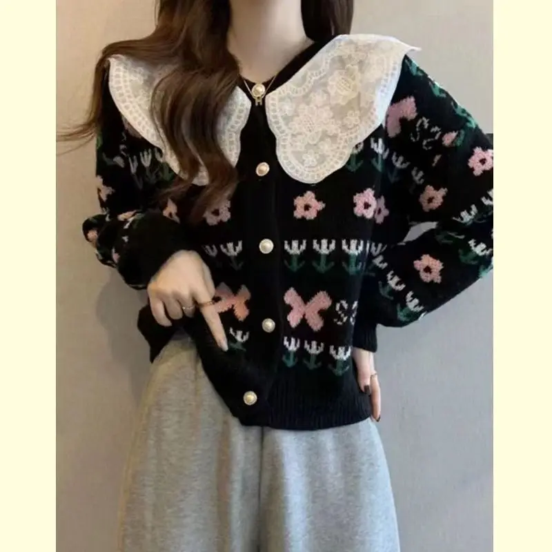 Doll Collar Spliced Knitted Cardigan Women's Sweater Korean Version Design Warm New Soft Lace Western-style Long Sleeved Shirt