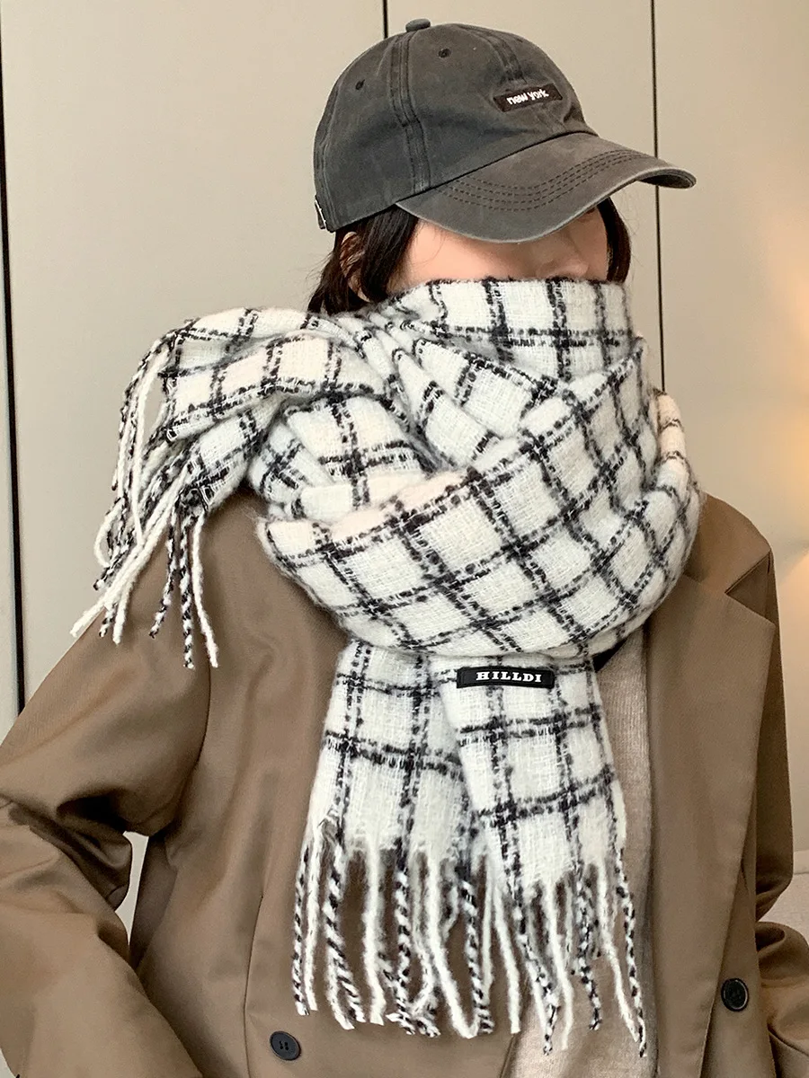 Weiche Luxusmarke Kaschmir Frauen Plaid Schal Winter warme Schal Wrap Pashmina lange Quaste weibliche Foulard dicke Decke Pareo