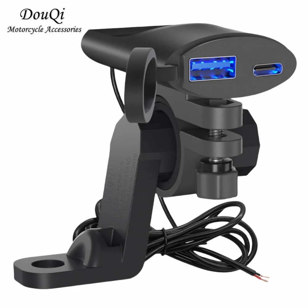 

TYPE-C+USB QC3.0 Fast Charging Motorcycle Phone Charger 12-24V IP67 Waterproof for Bike ATV Rearview Mirror Installation