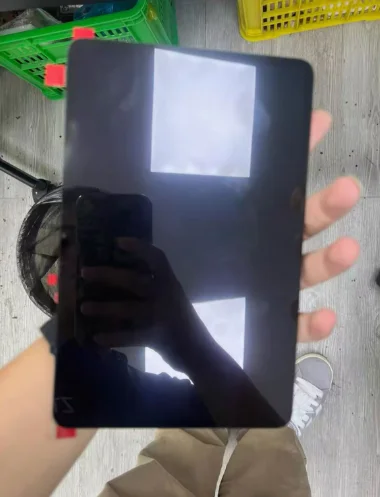 

Red Devils screen accessory, model np05j (not the entire Red Devils tablet)