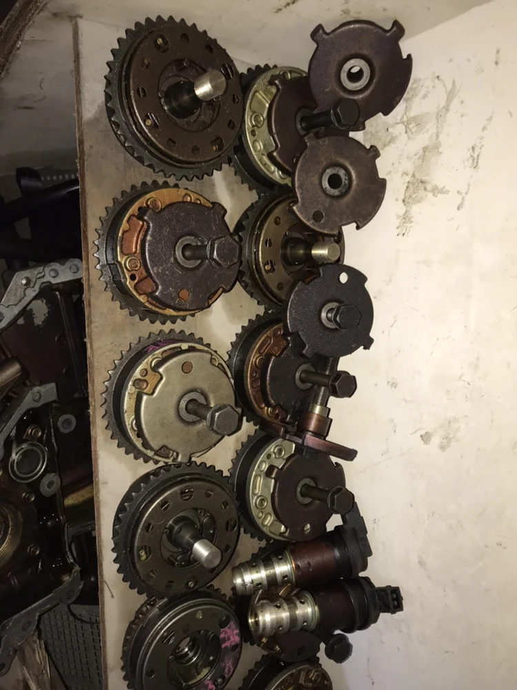 

N20 N46 N52 N54 N55 N62 Camshaft Timing Wheel Intake Wheel Exhaust Wheel Sprocket Disassembly