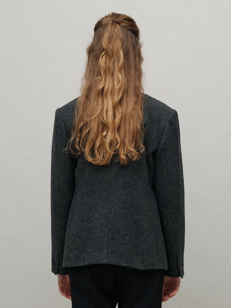 ชุดสูทผ้าขนสัตว์สไตล์เรโทรสำหรับผู้หญิง คุณภาพดี แฟชั่นฤดูหนาว กระดุมผ่าหน้า แขนยาว สีพื้น เรียบง่าย ใช้งานได้หลากหลาย