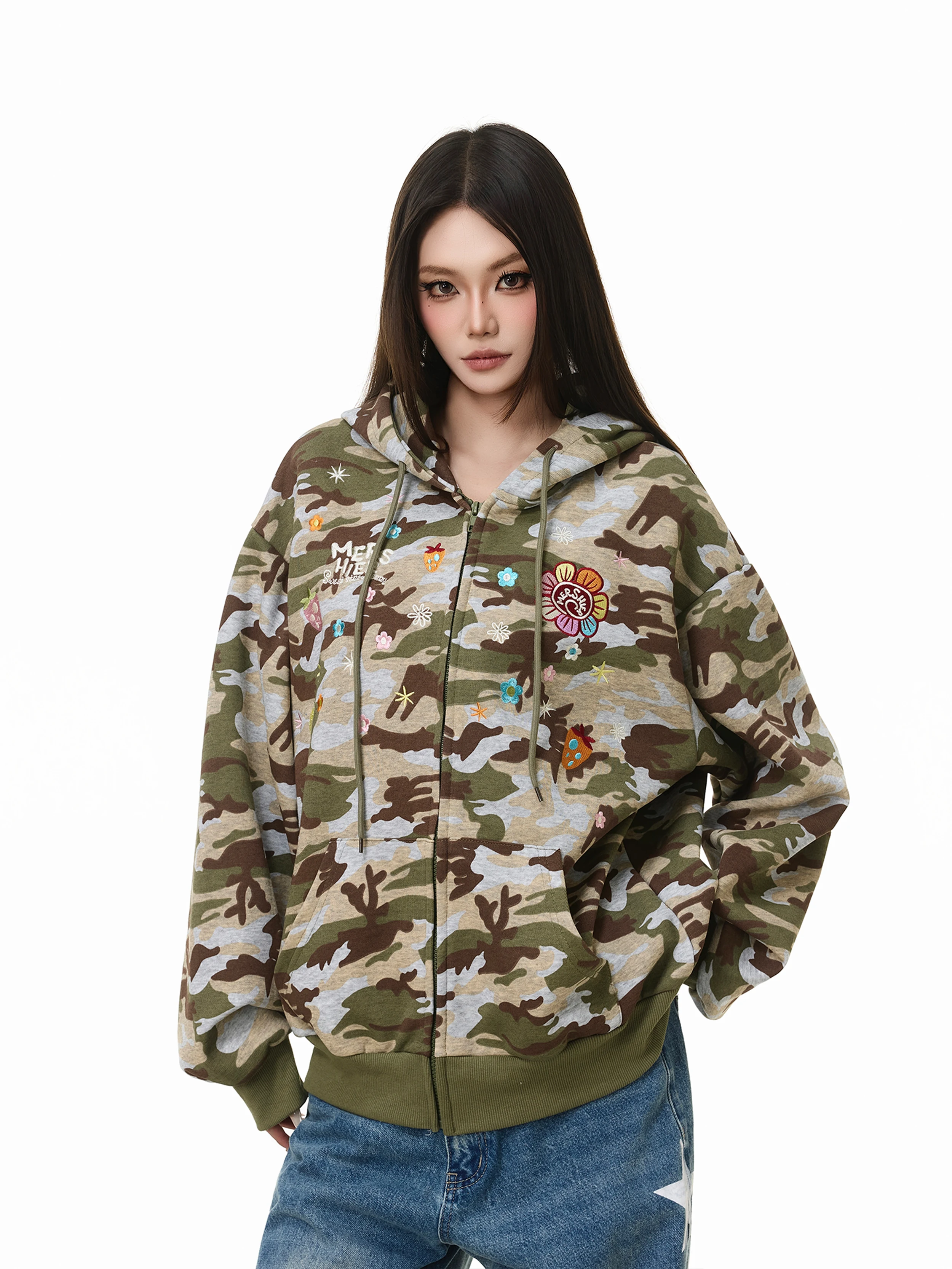 American Street Style Camouflage Hooded Cardigan Men's Loose Casual Fashion Outerwear Embroidered Flower Design Cotton Polyester