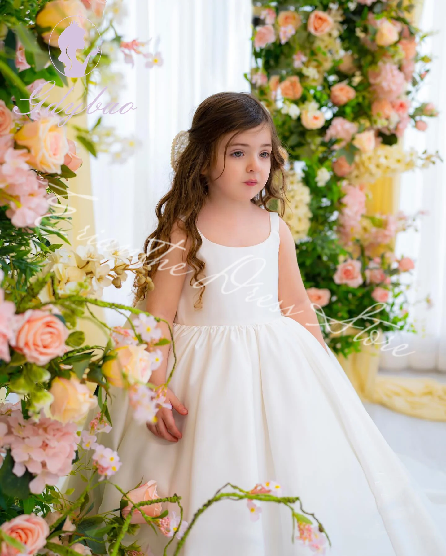 

Простое белое атласное платье с цветочным узором для девочек на свадьбу, пышное платье без рукавов с бантом, детские бальные платья для дня рождения, первого причастия на заказ