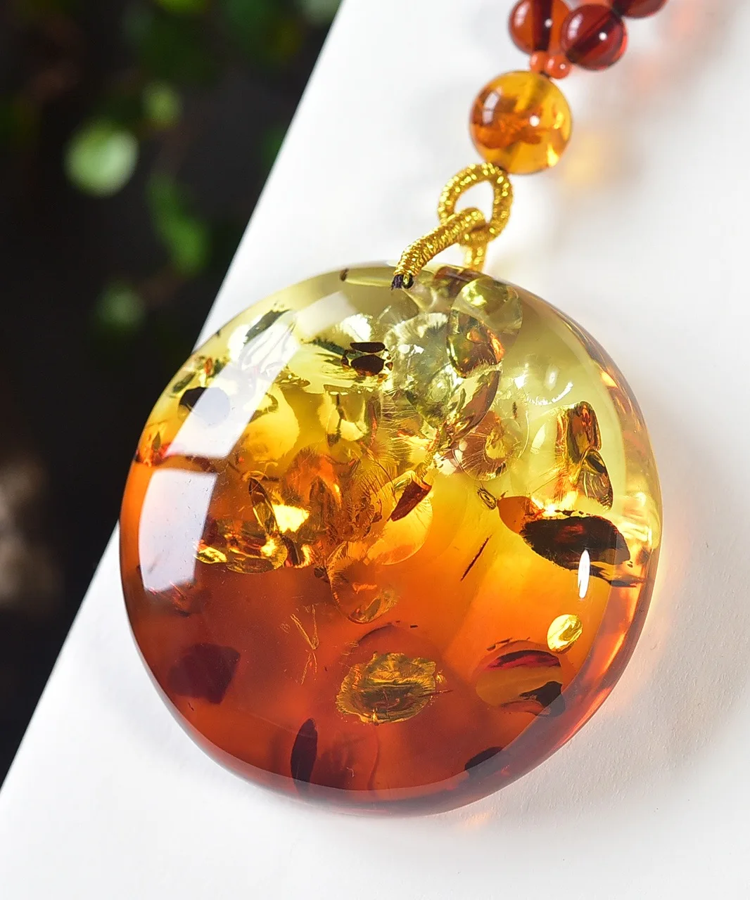 

Natural Piebald Amber Pendant Star Donut Round Yellow Amber 45.5x15.1mm Gemstone Pendant Necklace Jewelry AAAAA