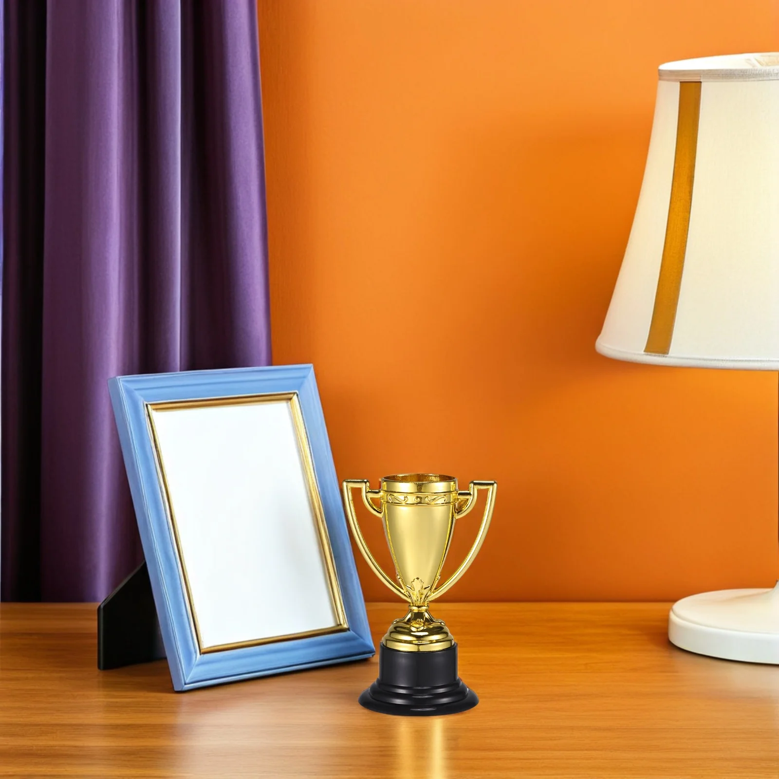 25Pcs 어린이 상 트로피 유치원 교실을위한 금색 작은 플라스틱 트로피 스포츠 우승 상금 금상 트로피