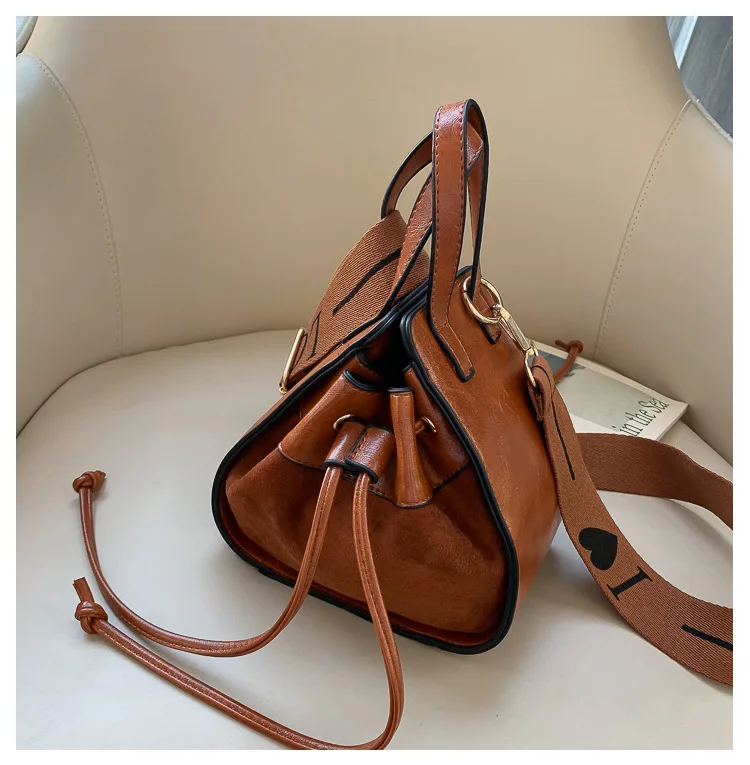 Zielone damskie torby Crossbody w stylu Vintage, modne, dopasowane do siebie Mini, jesienne, nowe miękkie skórzane damska torba na ramię