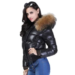 Parka impermeável com capuz para mulheres, casaco curto brilhante feminino, outwear fino quente, pele real, novo, inverno, 2024