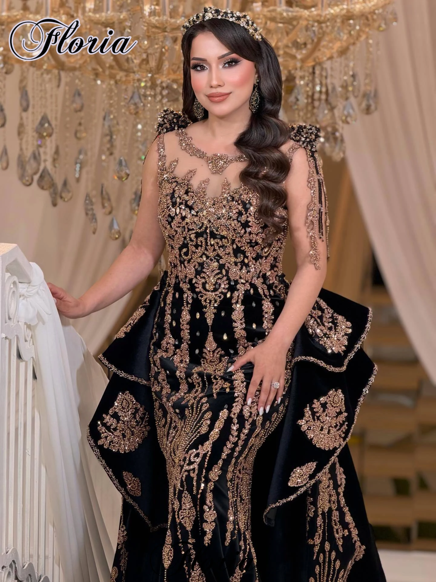 Vintage Beaded Celebrity Dresses With Detachable Train Sheer Neck Sleeveless Evening Dress Mermaid Vestidos De Noche Customized