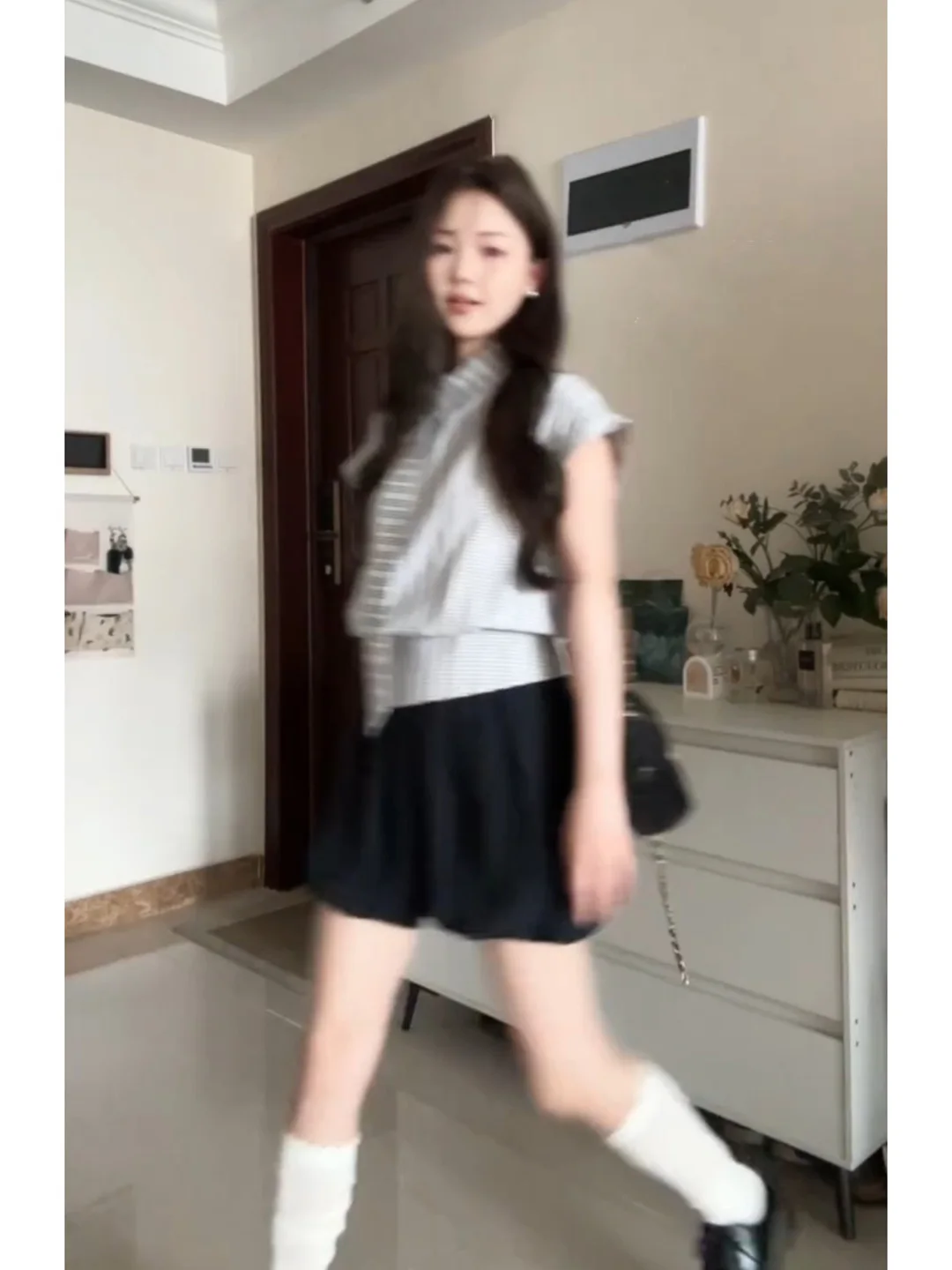 

Retro Bow Tie Plaid Flounce Sleeve Shirt Short Sleeve Women Loose Waist Slimming College Style Top Trendy Cotton Polyester