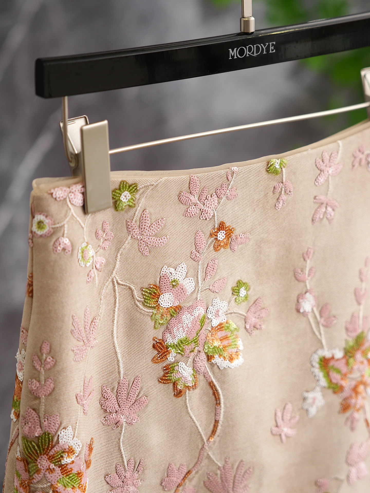 

New Chinese Style Floral Bead Embroidery 3D Short A-Line Skirt Silk Lyocell High Waist Spring 2026 Women's Skirt