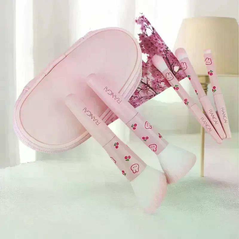 5pcs Cute Compact Makeup Brush Set With Case Premium Brush For Flawless Foundation, Blush, Eyeshadow Application Beauty Tools