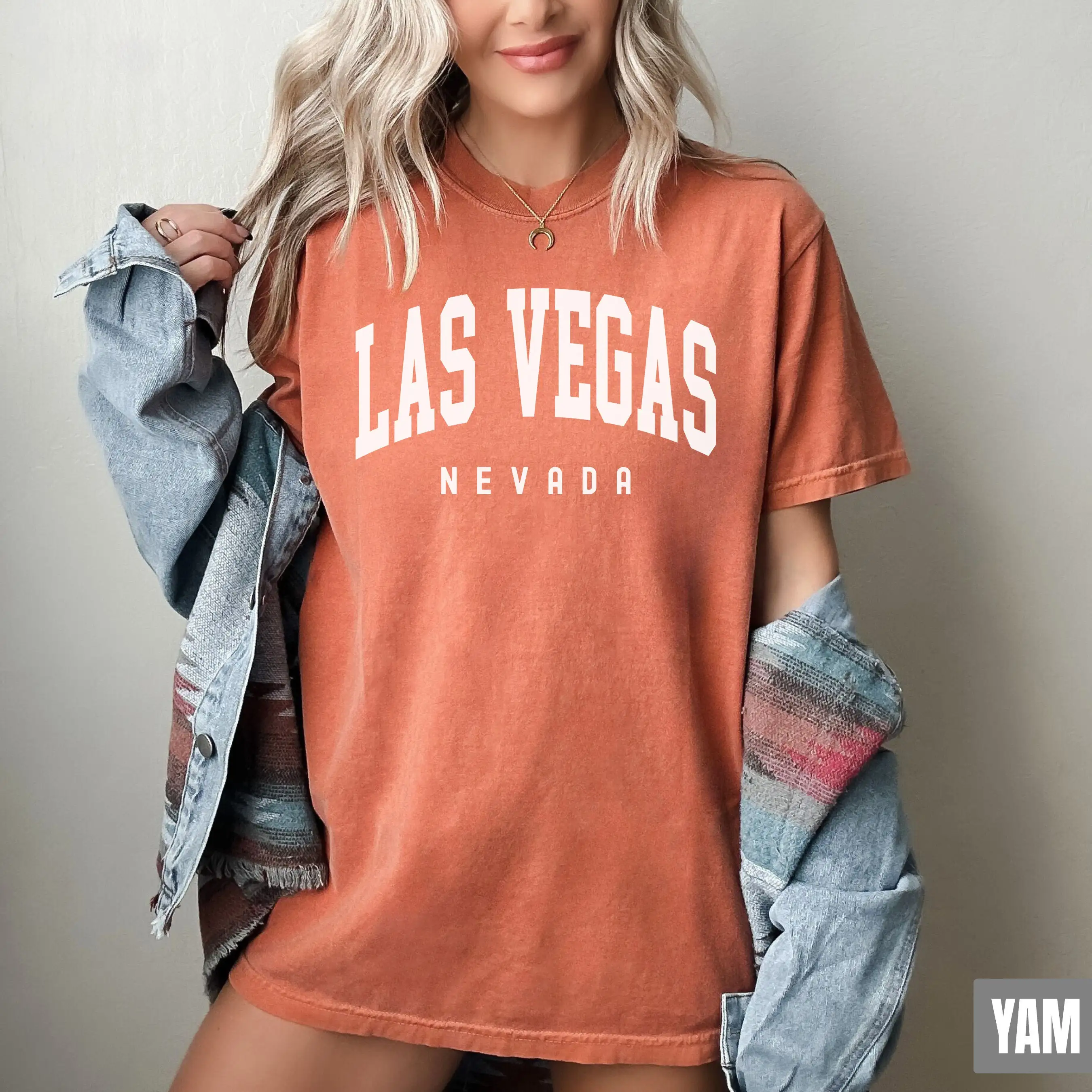 

Las Vegas T Shirt Comfort Colors Nevada Gift Women'S Baseball Sports Group Travel