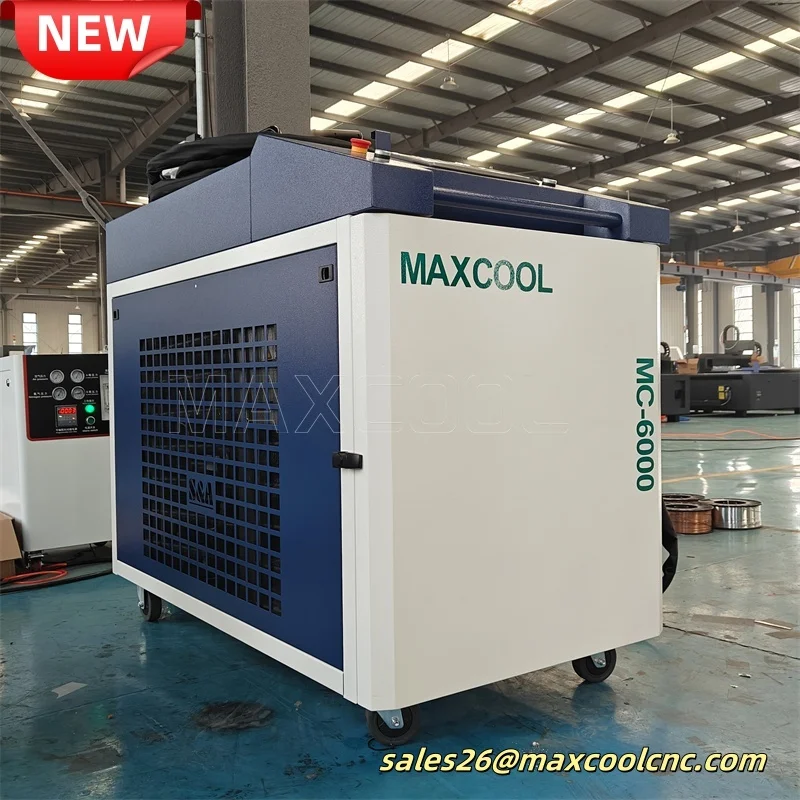 Hot Sale 6000w CW Laser Rust Removal Cleaning Machine Handheld Metal Cleaning Laser Tools 6kw Laser Cleaning Machine Water-cool