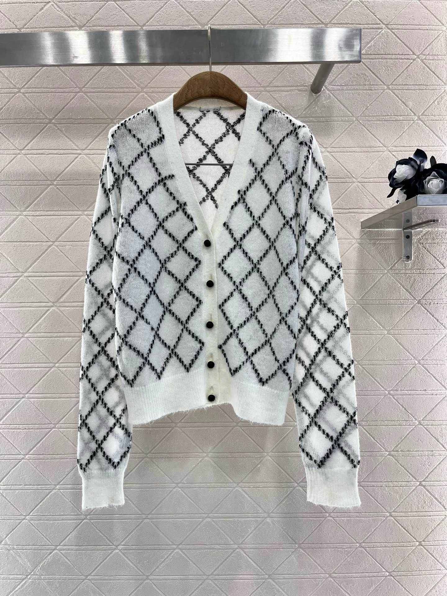 EVACANDIS Autumn New Plaid Mohair Knitted Cardigan Long Sleeve Tops V-Neck Single Breasted Elegant Vintage Sweet Luxury Blouse