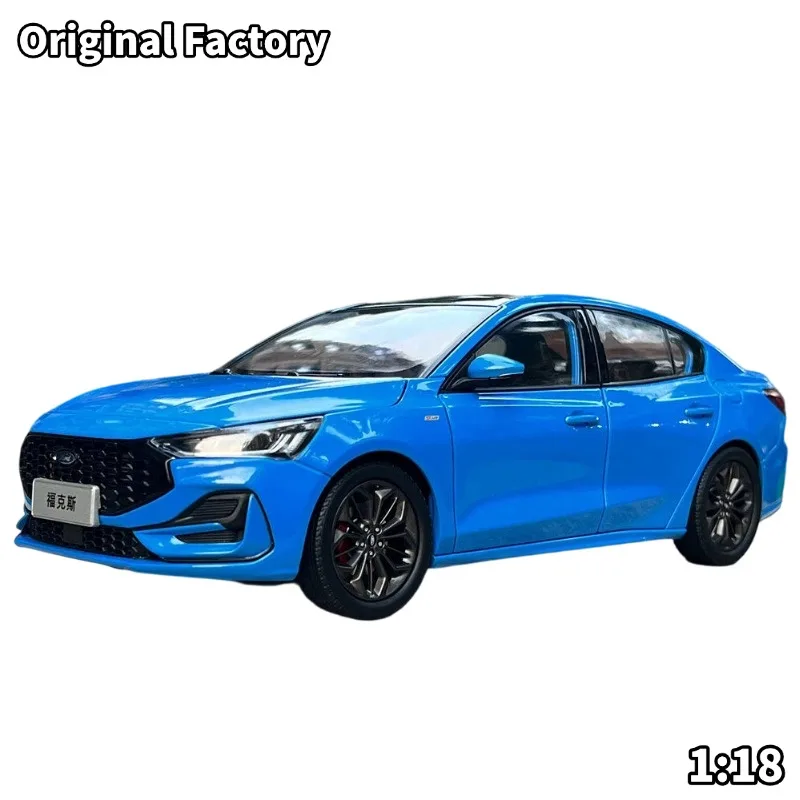 

Original factory 1:18 scale Ford Focus 2022 model die-cast alloy car model, boys' gift toy, adult collection decorative item.