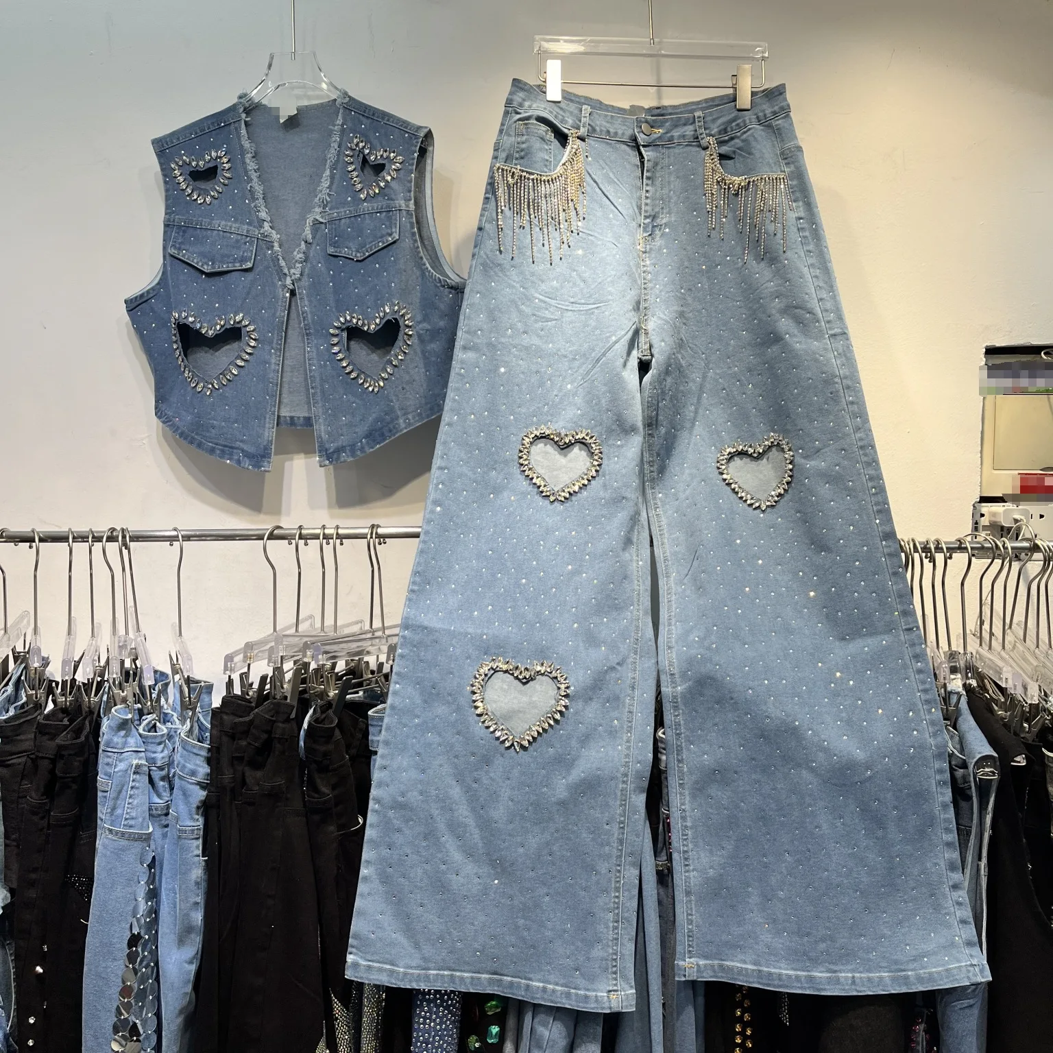 

Женский джинсовый жилет в форме сердца с горячим бурением и бриллиантами, джинсовый жилет с бриллиантами, ковбойские топы на бретелях + брюки со стразами