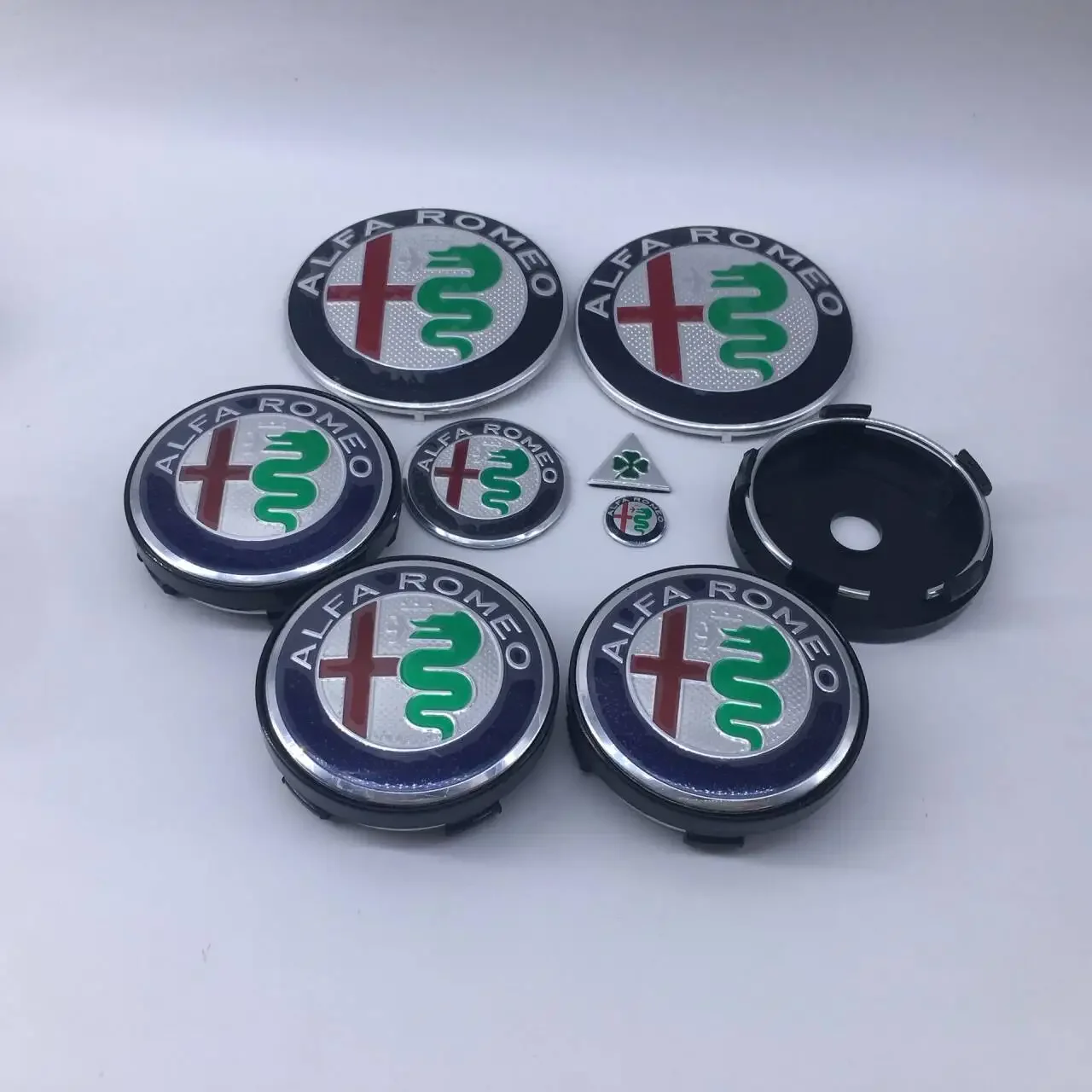 9 قطعة/مجموعة ل ألفا روميو 40 مللي متر 15 مللي متر T60 060 60 مللي متر قبعات سوداء 74 مللي متر عجلة القيادة شارة غطاء السيارة الجبهة شعار جوليا ستيلفيو ميتو #4
