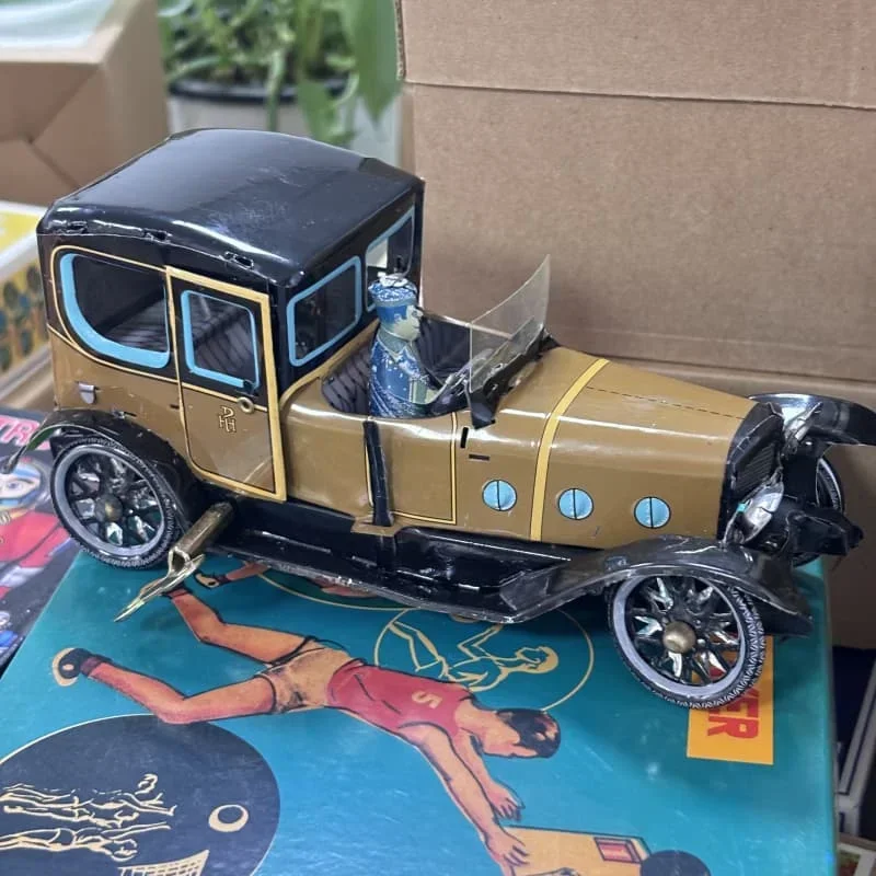 Giocattolo a carica Collezione per adulti Retro Metal Tin vintage auto Spagnolo Meccanico Orologio modello figura regalo di compleanno per bambini