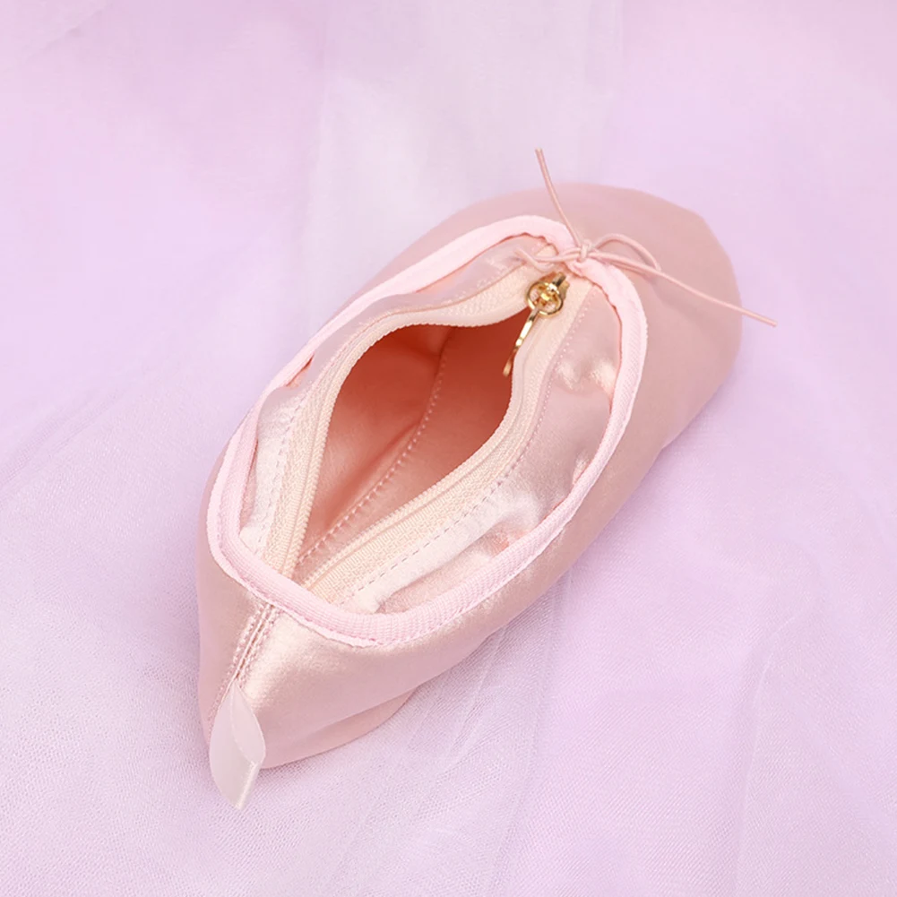 Creative Ballet Shoe Women Cosmetic Bags Personalized Lipsticks Eyebrows Eyeliners Storage Bags Soft Fashion Ladies Makeup Pouch