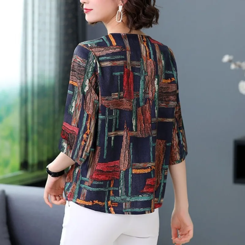 Summer Women's 2024 New Retro Pullover O-Neck Patchwork Print Geometric Fashion Ice Silk Loose Versatile Half Sleeve Shirts Top