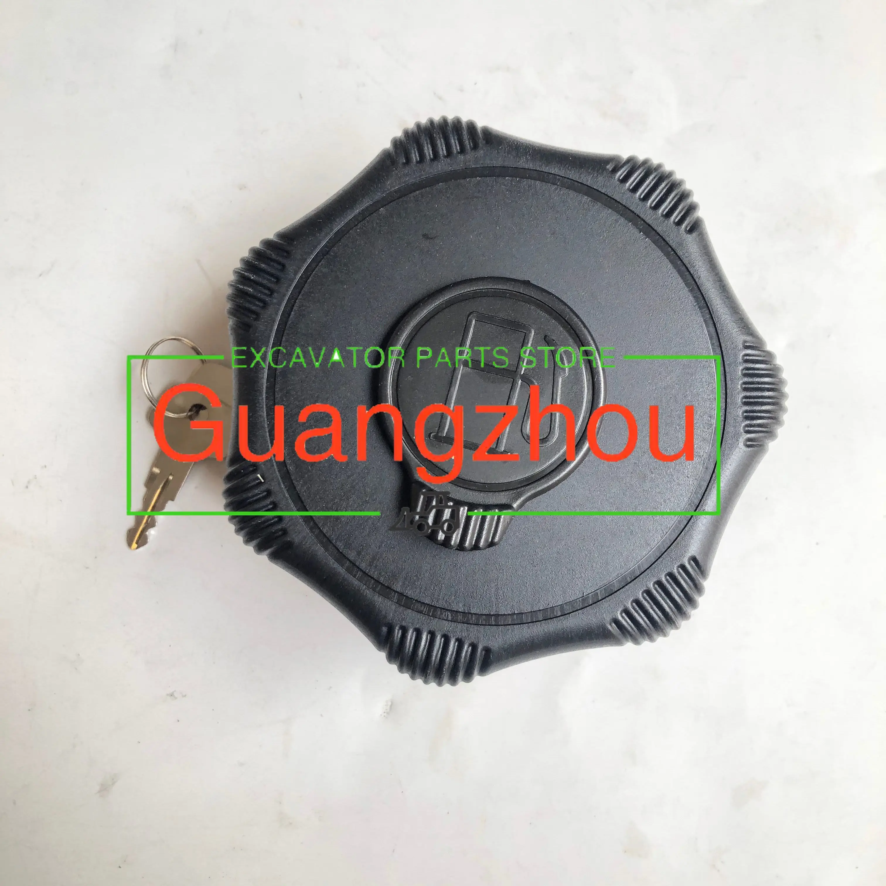 

7041664 7414913 R5511-51120 Крышка топливного бака с ключом 706 для тяжелого оборудования Kubota Liebherr Bomag