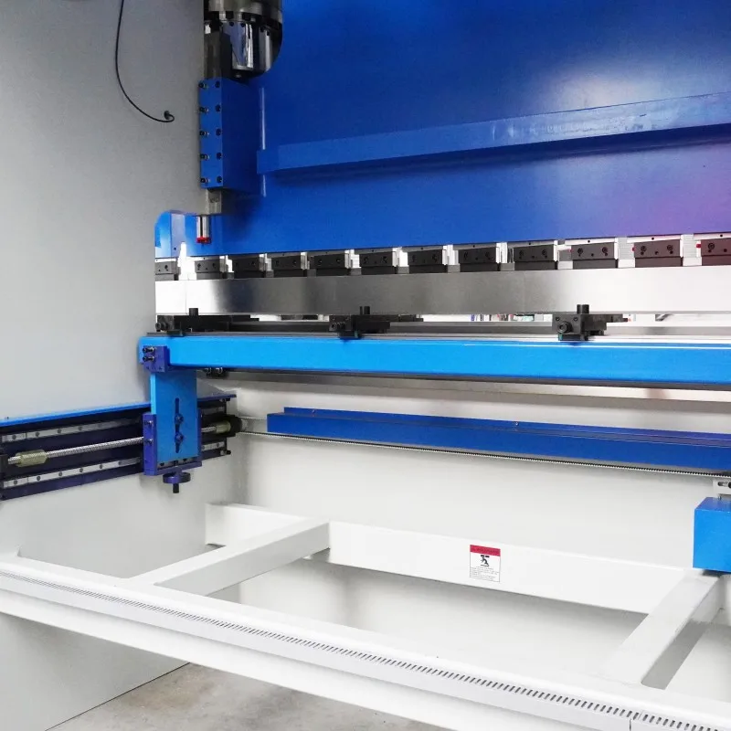 Tandem Bending Machine With DA-53T