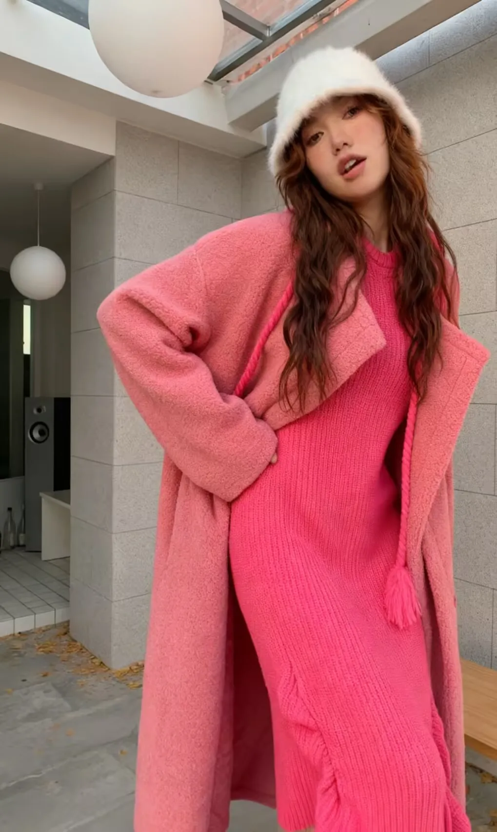 

Шерстяные пальто, женское шерстяное пальто, красное осеннее бархатное пальто с воротником-стойкой и поясом, элегантное, для взрослых, в классическом стиле, для офиса, для женщин, вкусно