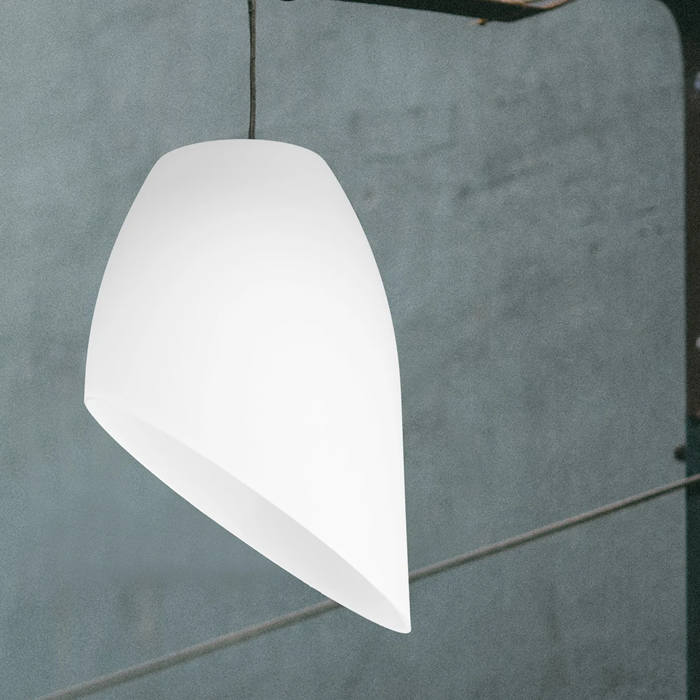 

4pcs Horseshoe Lampshade Large White Bedroom Halloween Plastic Cover Inclined Table Floor Hanging Wall Decor Durable