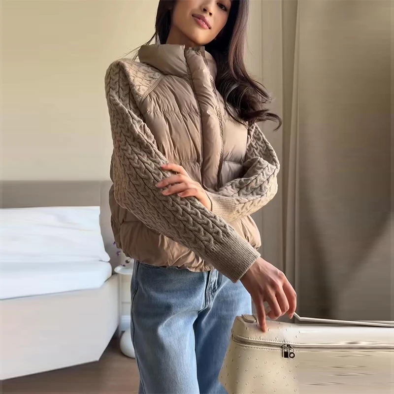 Gestrickte, verdrehte Ärmel, Patchwork-Design, gepolsterte Jacken für Damen, Street-Style, Stehkragen, lange Ärmel, Kordelzug am Saum, Reißverschluss, lockere Passform, neue Oberbekleidung. – Detail 11