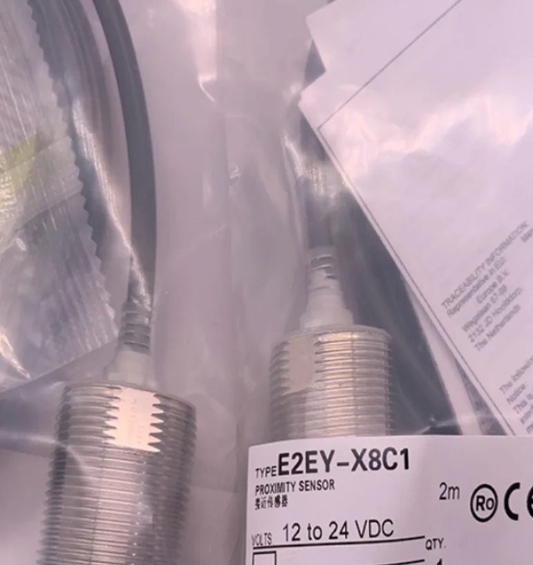 

New photoelectric switch E2EH-X12B1-M1 E2EH-X12B2-M1 E2EH-X7C1-M1 E2EH-X3C1-M1