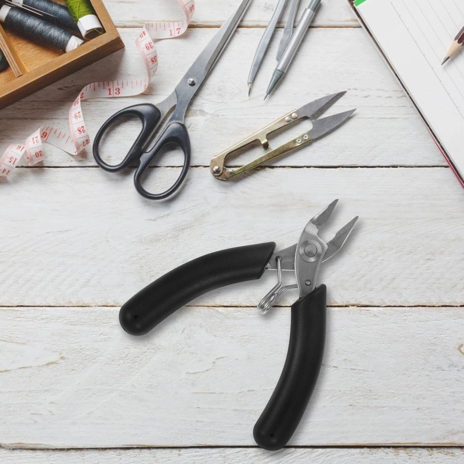 

1Pcs Stainless Steel Needle Nose Jewelry Plier Compact Portable Design DIY Repair Jewelry Making Wire Wrapping Tool