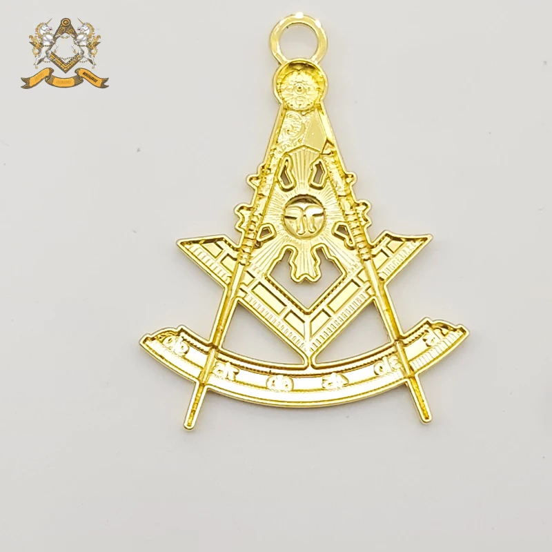 Past Master Golden Tone Jewel For Masonic Collar Regalia Freemasons Pendent