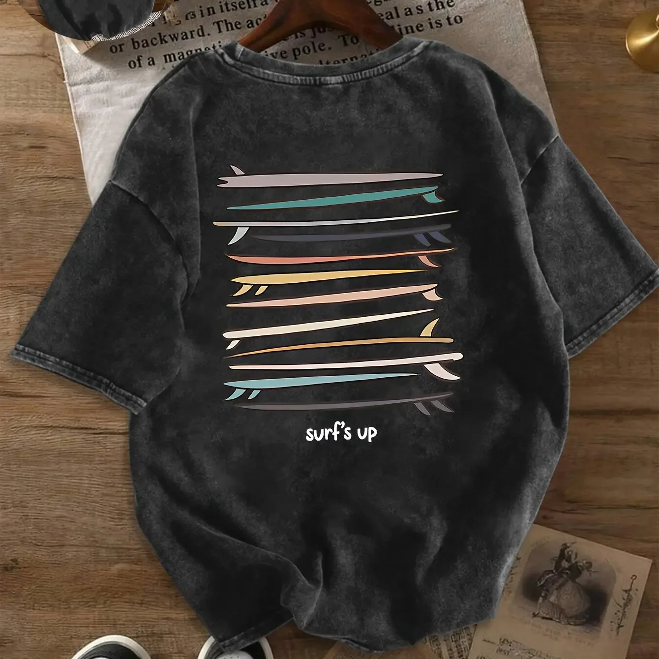100% pure cotton summer and spring men's and women's round neck short sleeved T-shirt, surfboard tail fin printed soft fabric